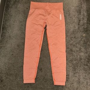 Size M amazing fit peach gym shark leggings